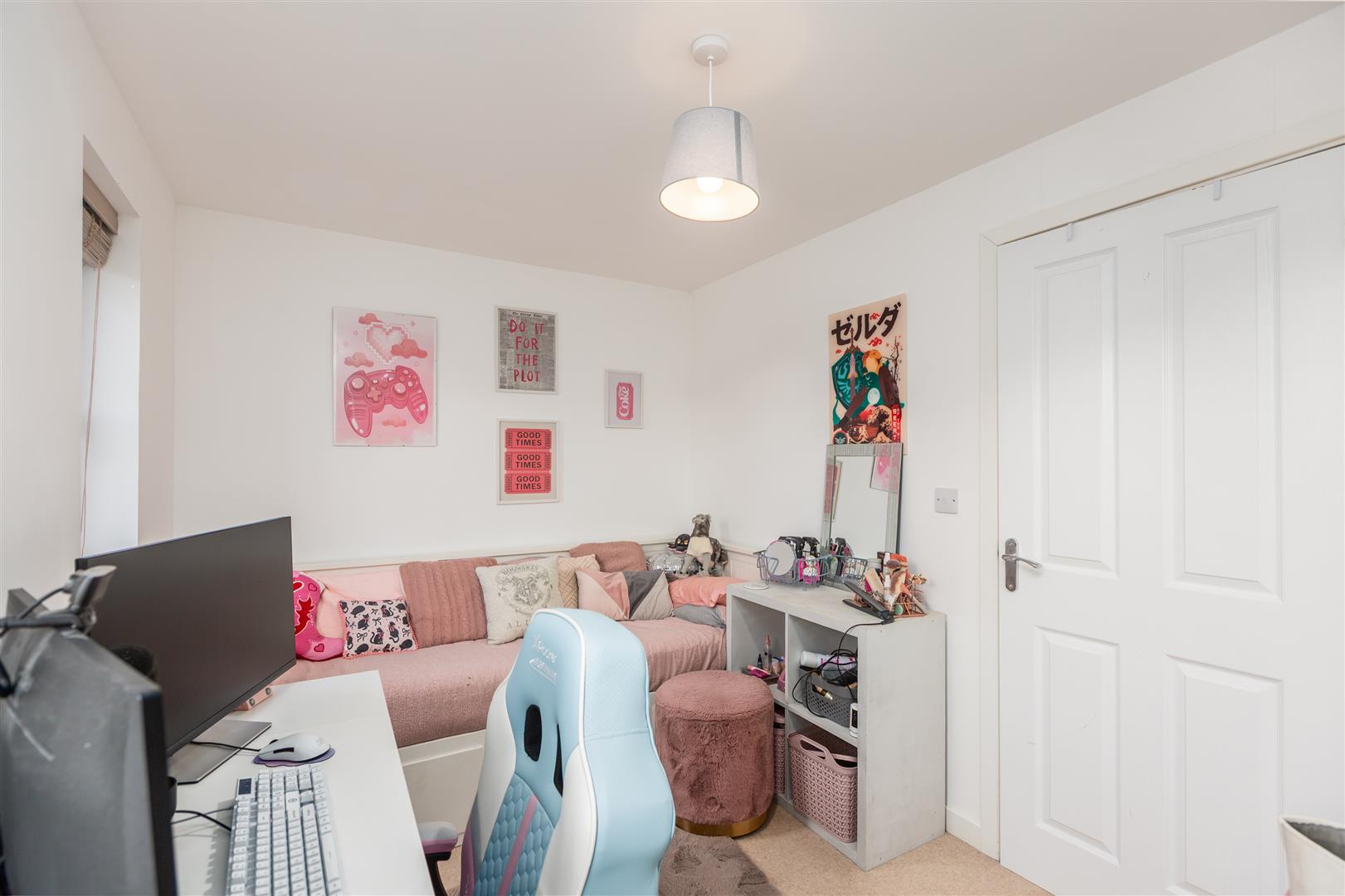 Maes Y Glo, Llanelli, SA14 9PZ